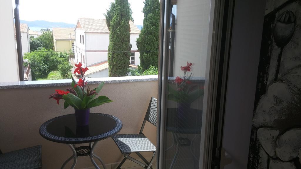 Apartments Roncevic Zadar Room photo