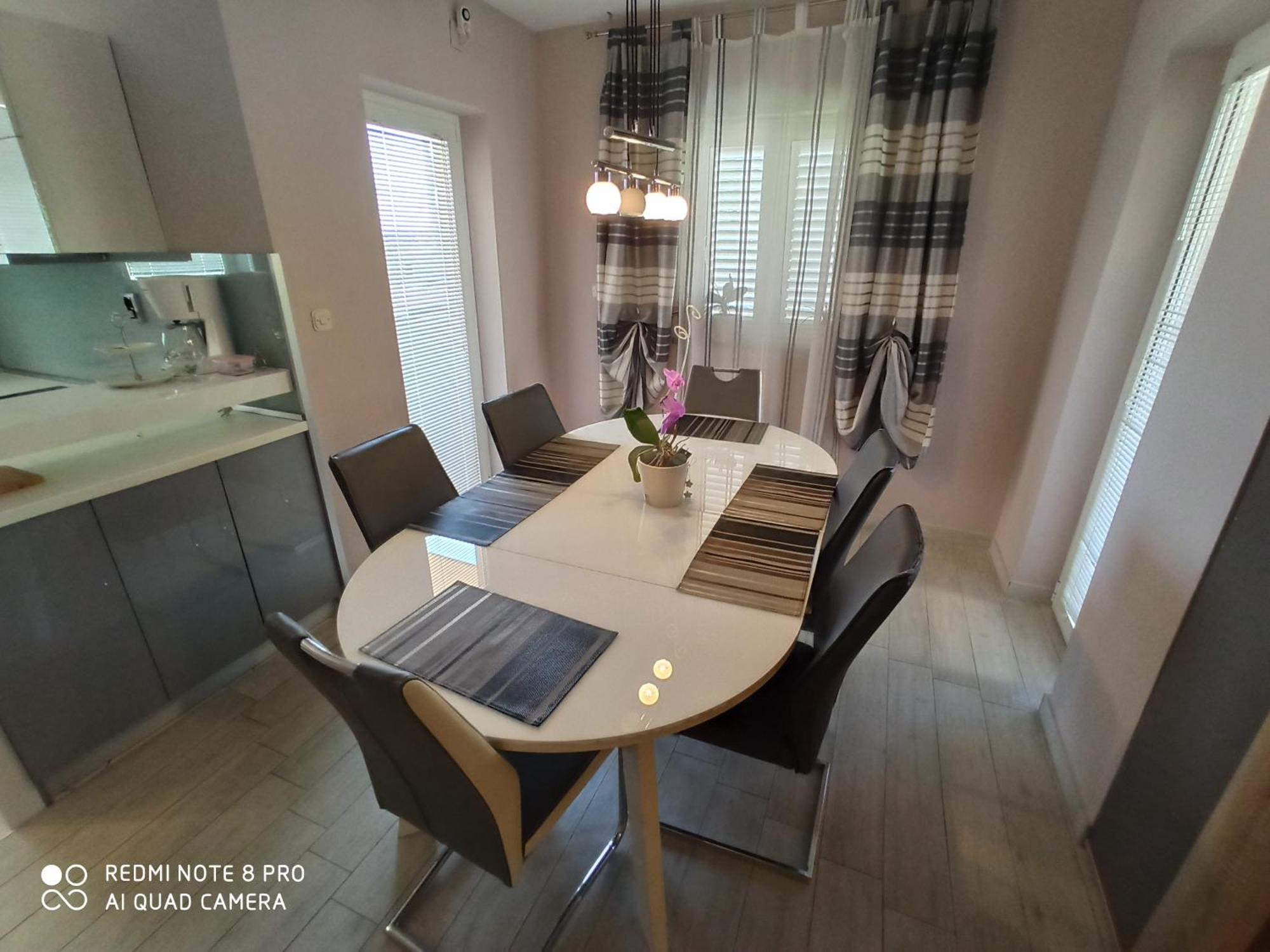 Apartments Roncevic Zadar Room photo